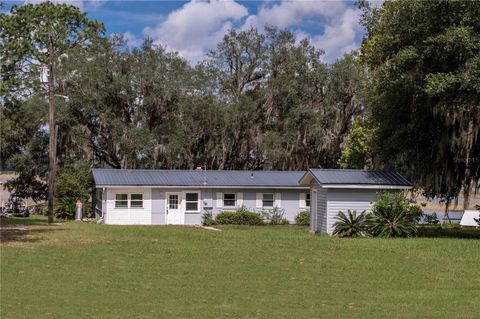 Photo of 5557 County Road 352, Keystone Heights, FL 32656 (MLS # GC534125) Photo of 5557 County Road 352, Keystone Heights, FL 32656 (MLS # GC534125)