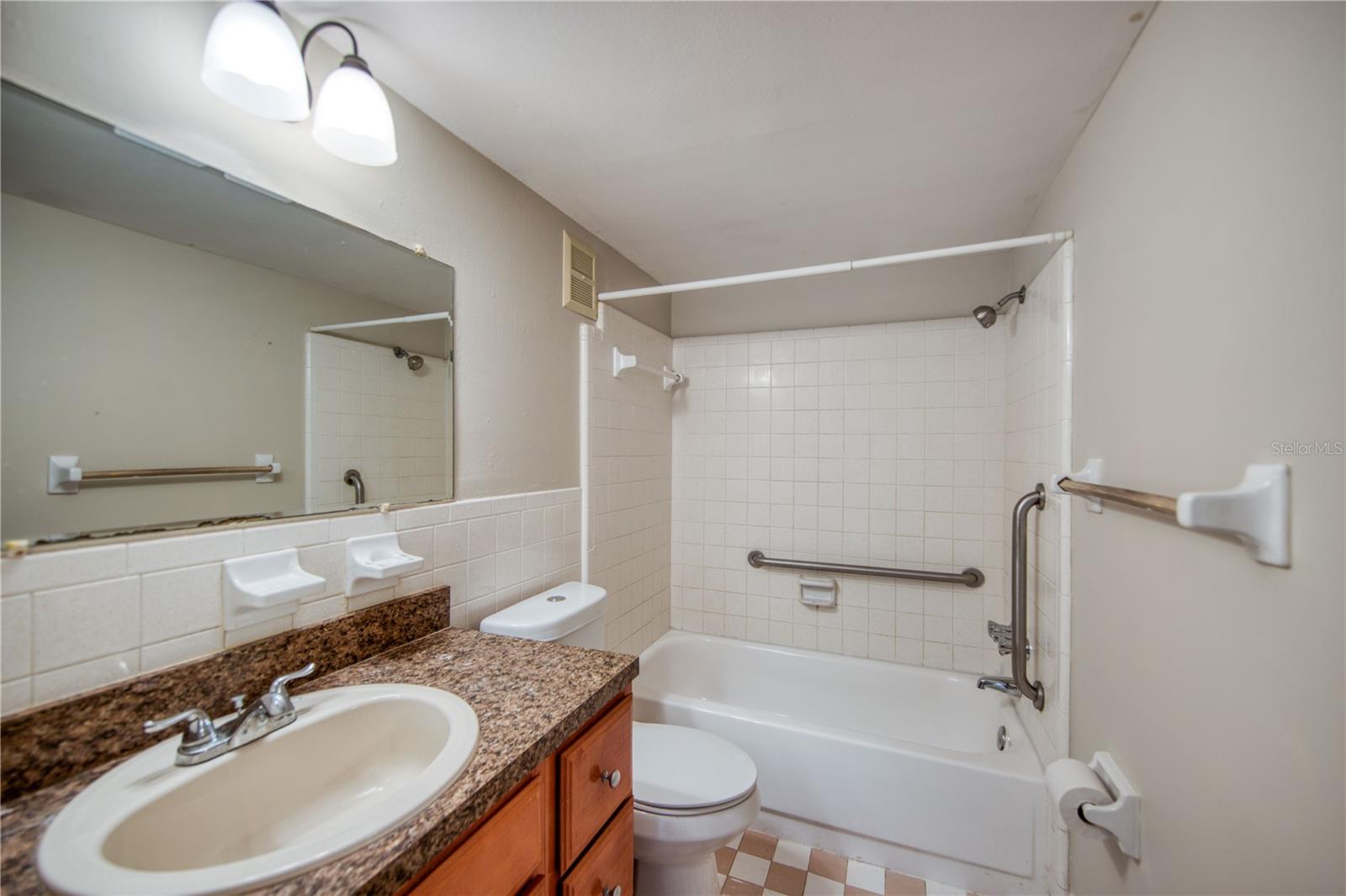 BOCA CEIGA PARK - Residential Income