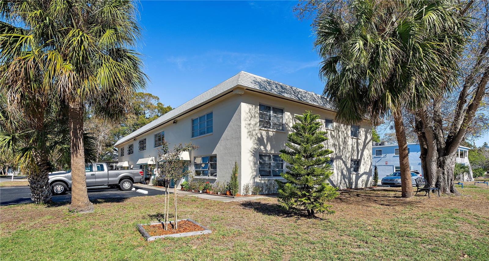 BOCA CEIGA PARK - Residential Income