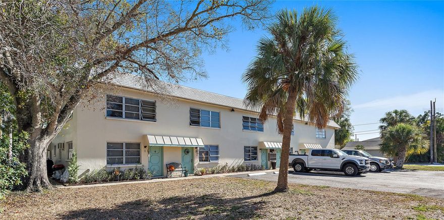**NEW ROOF INSTALLED MARCH 2024** 10-unit income-producing property located in the heart of Gulfport. This well-maintained concrete block multifamily has huge upside potential with current rents below market. Comprised of (1)Studio with Murphy bed and full bath with tub and shower, (7)1 bedroom/1 bath units, (1)2 bedroom/1.5 bath with washer and dryer, and (1)2 bedroom, 2 bath unit with washer and dryer. Month-to-month leases allow the buyer to add value by simply stabilizing rents. Units are individually metered with each tenant paying for their electricity. The owner currently pays water/sewer/garbage. First-class walkability. All of the action of Gulfport's beautiful waterfront and downtown shops, restaurants, and bars are steps from Gulfport Palms Apartments.
*DO NOT DISTURB TENANTS*DO NOT WALK PROPERTY*