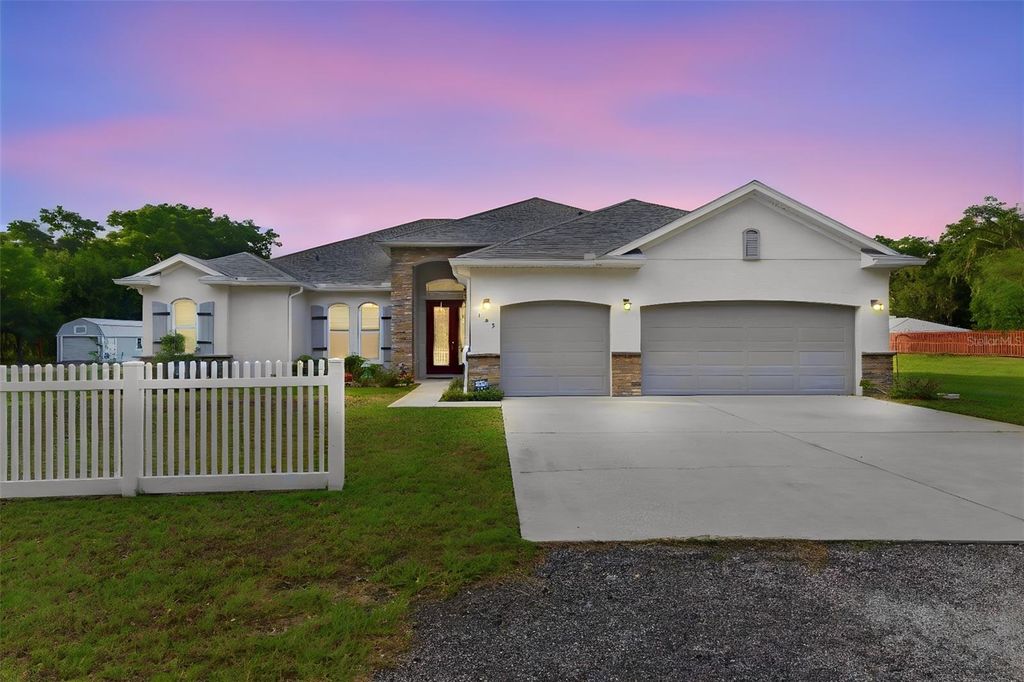 Photo of 135 Mills Road, Deland, FL 32724 (MLS # V4949401)