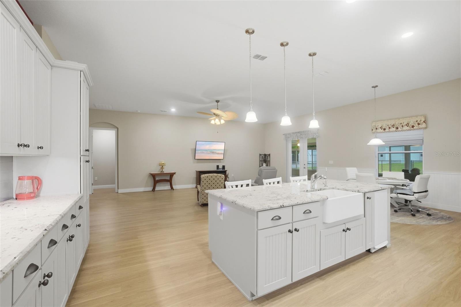 YELVINGTON DUPONT GRANT - Residential