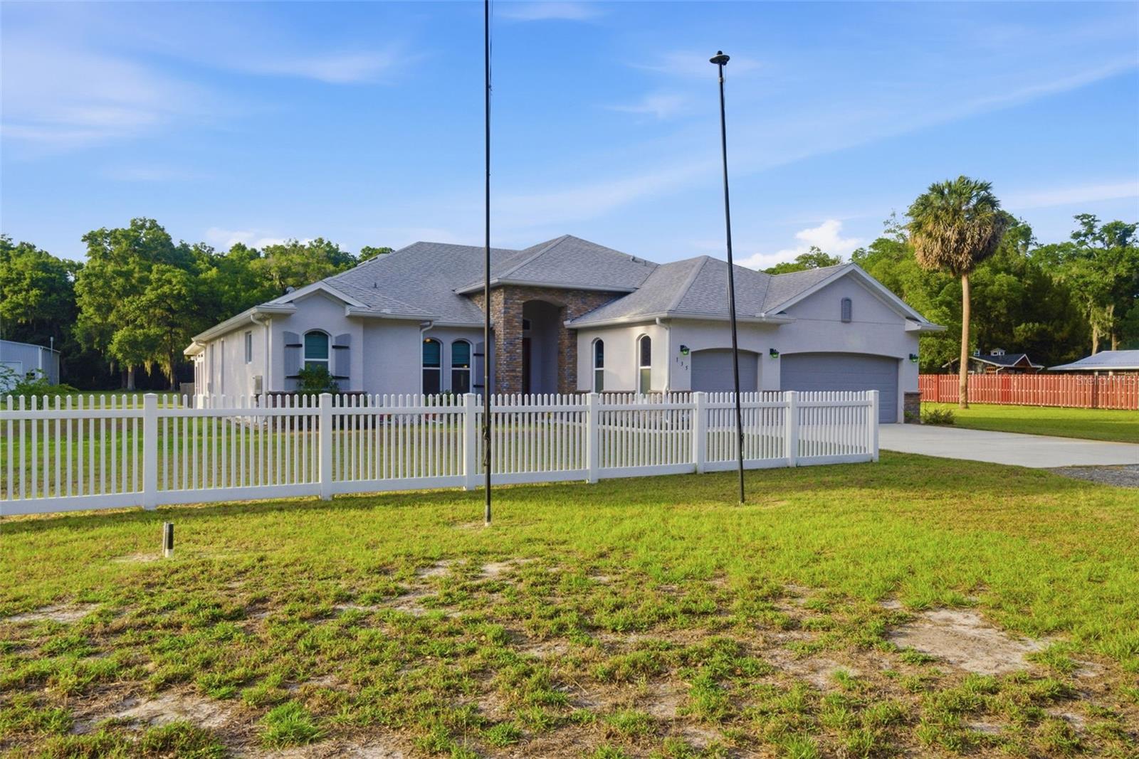 YELVINGTON DUPONT GRANT - Residential