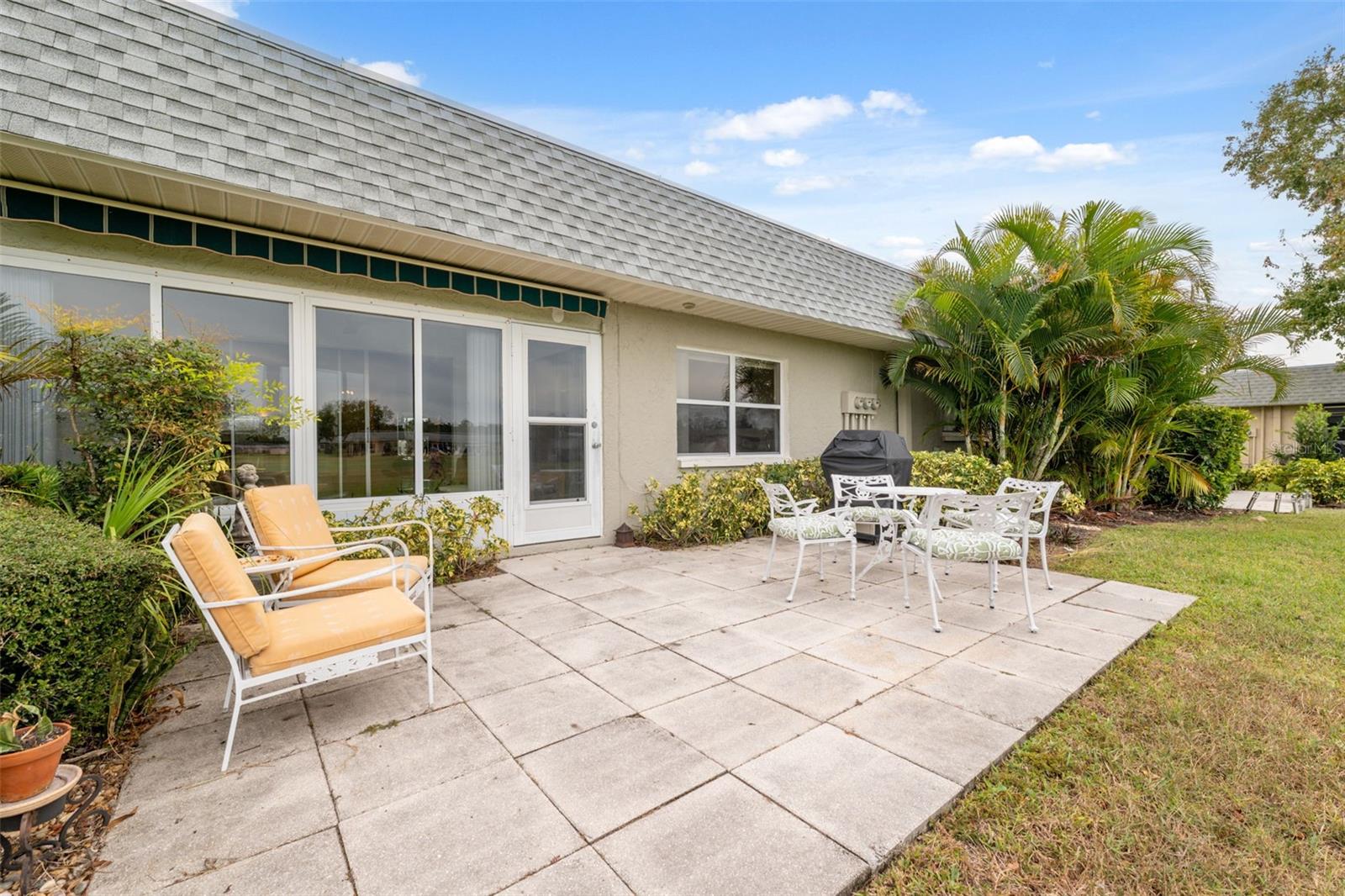 07 SPGS VILLAS CONDO - Residential