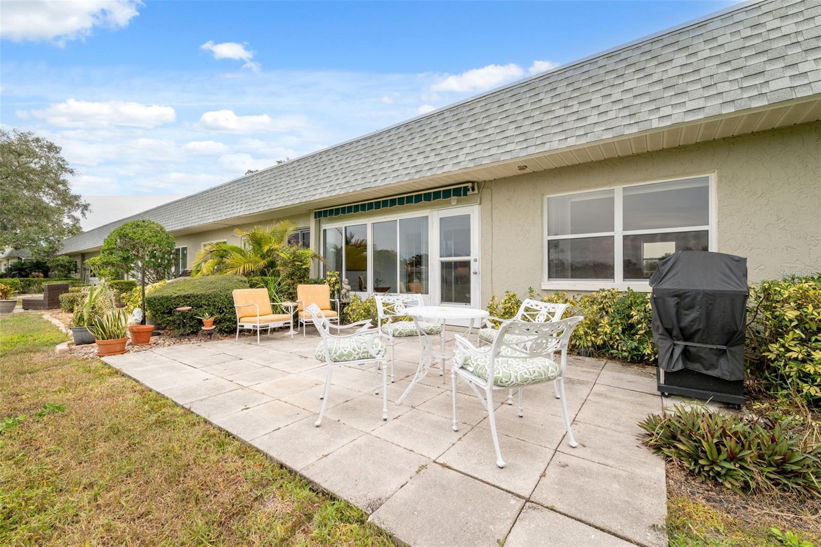 07 SPGS VILLAS CONDO - Residential