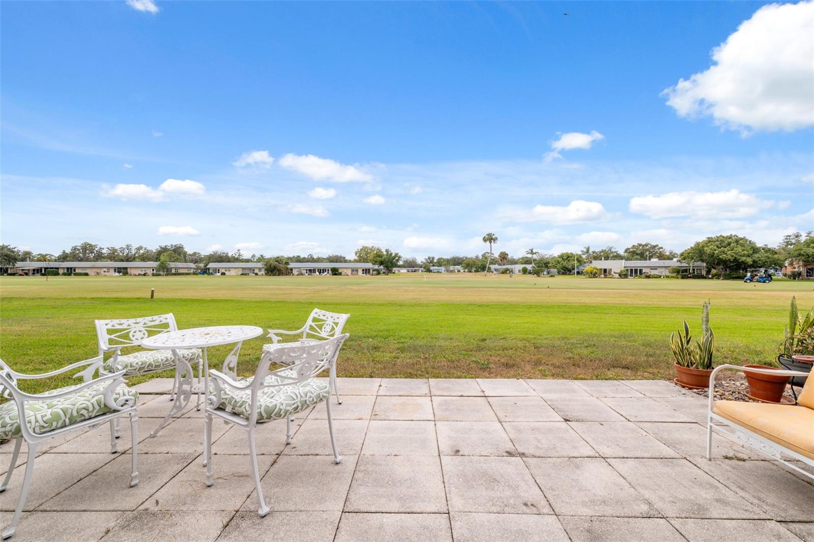 07 SPGS VILLAS CONDO - Residential