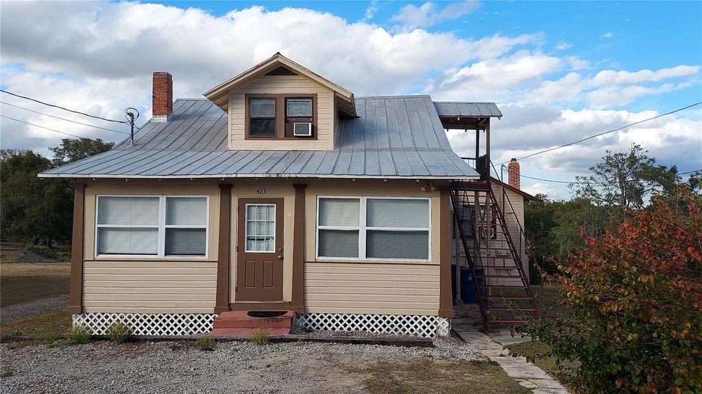 Photo of 423 Main Street #A,B &amp; C, Lake Hamilton, FL 33851 (MLS # P4937608)