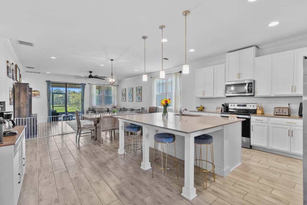 Photo of 7453 Wing Span Way, Saint Cloud, FL 34773 (MLS # O6435128)