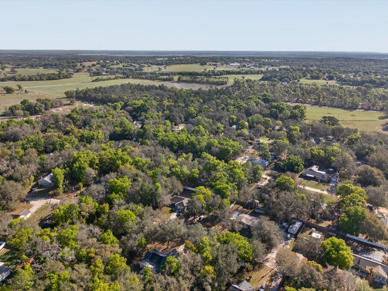 CARLTON VILLAGE - Land