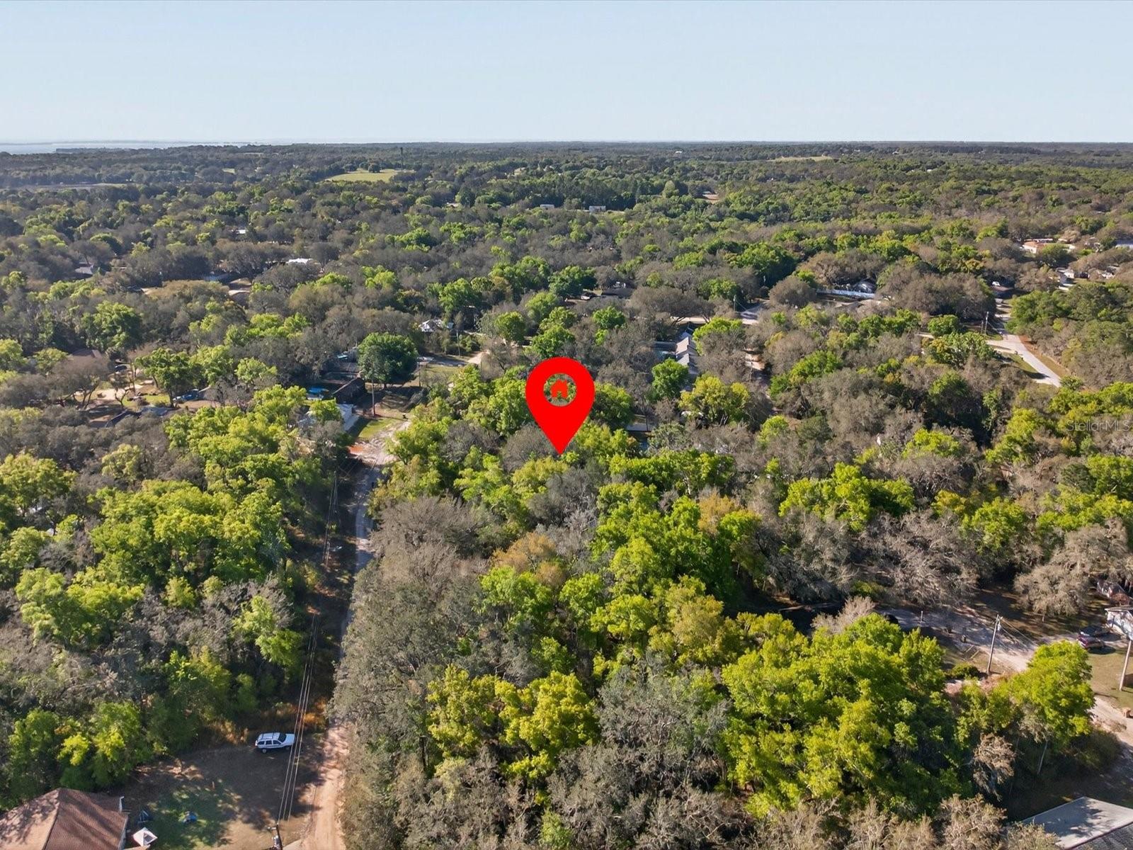 CARLTON VILLAGE - Land