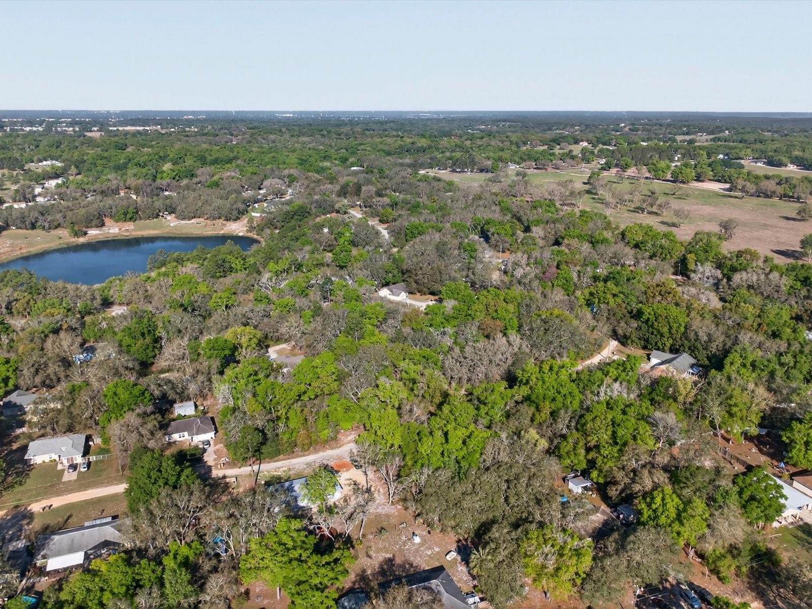 CARLTON VILLAGE - Land