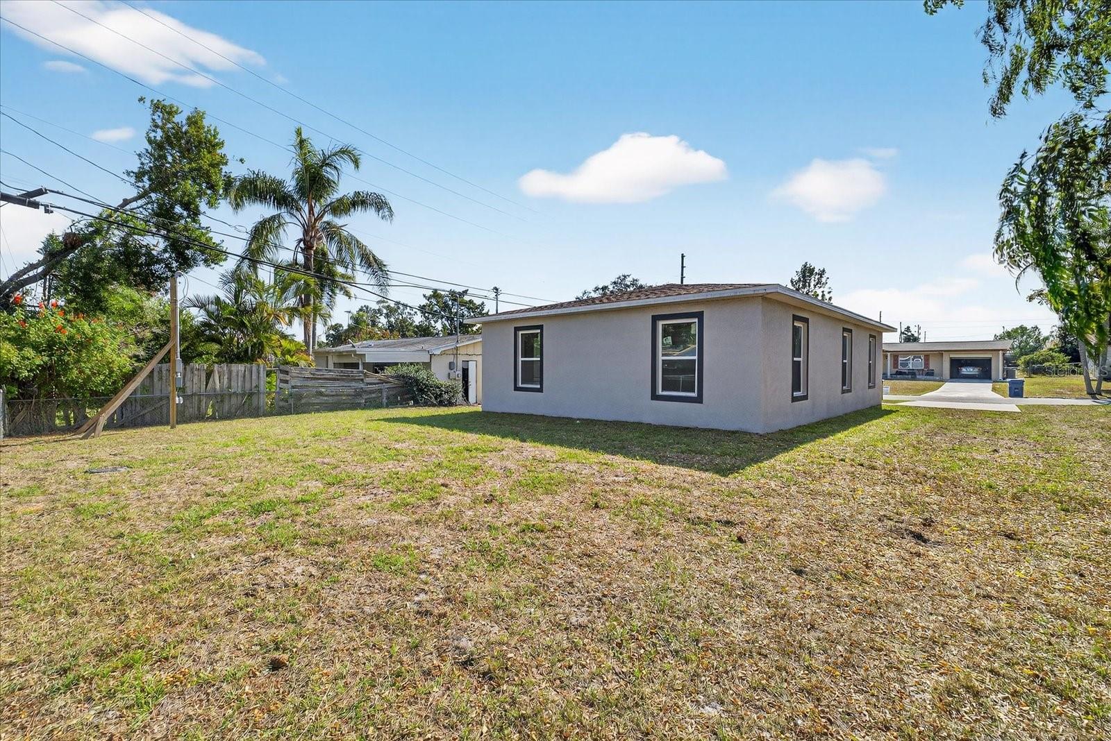 BEACON SQUARE - Residential