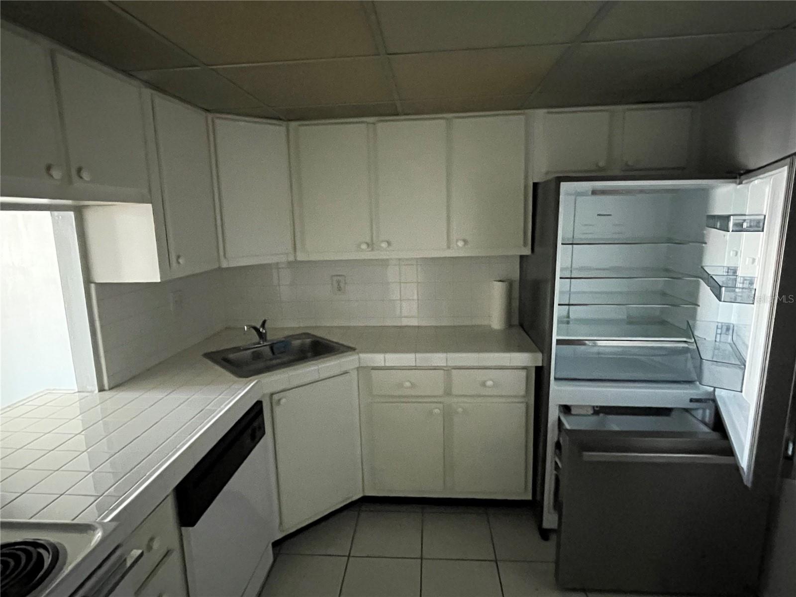 2760 COCONUT BAY LN LANE 2312 (3H)