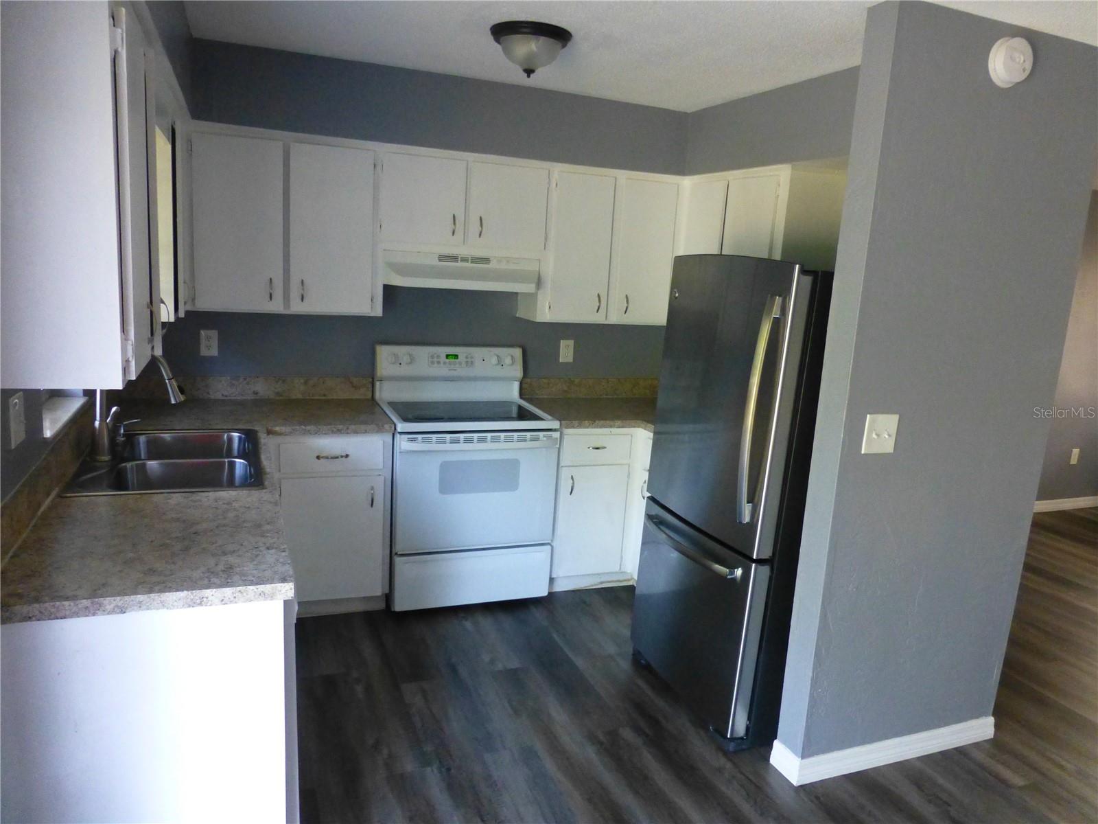 HIGHLAND TERRACE SUB REV - Residential Lease