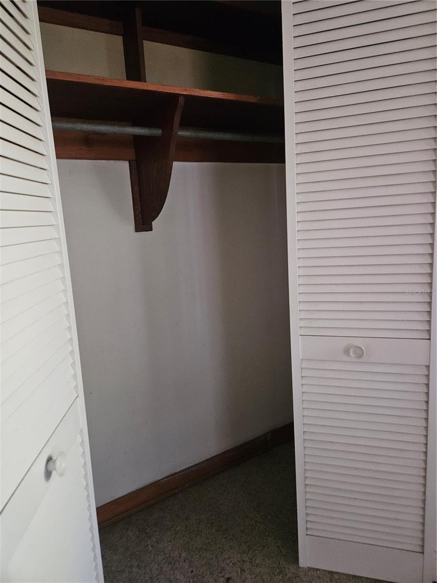 SUNSET ACRES - Residential Income