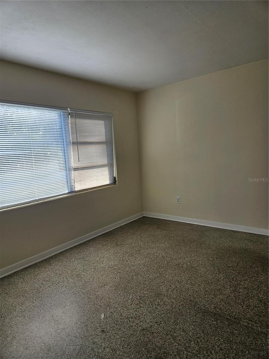 SUNSET ACRES - Residential Income