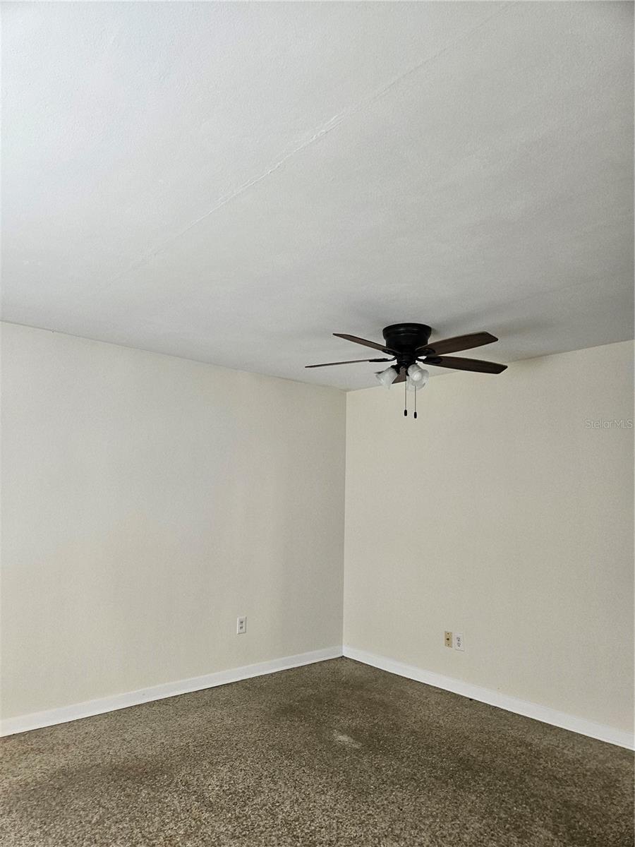 SUNSET ACRES - Residential Income