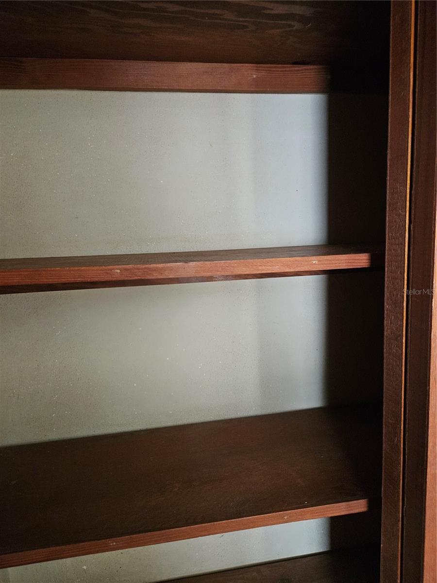 SUNSET ACRES - Residential Income