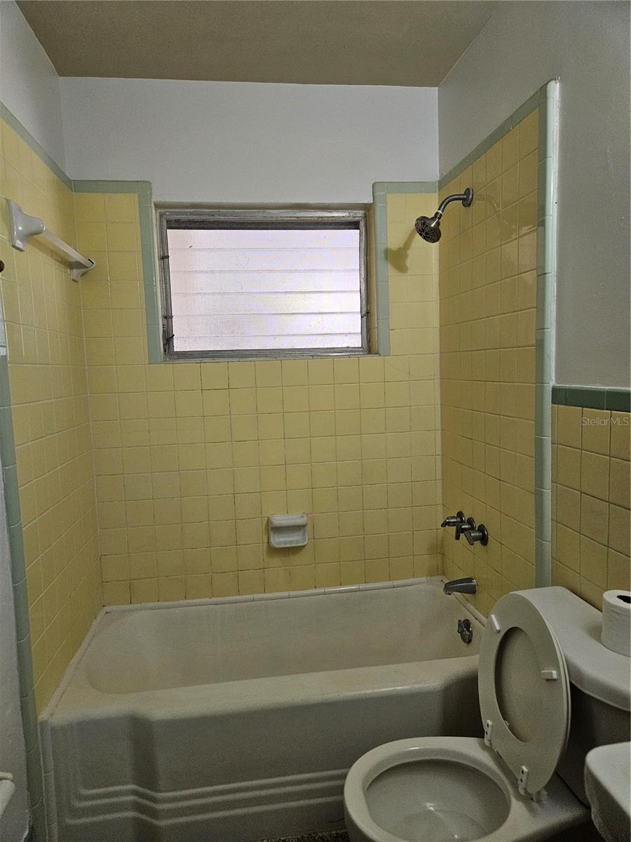 SUNSET ACRES - Residential Income