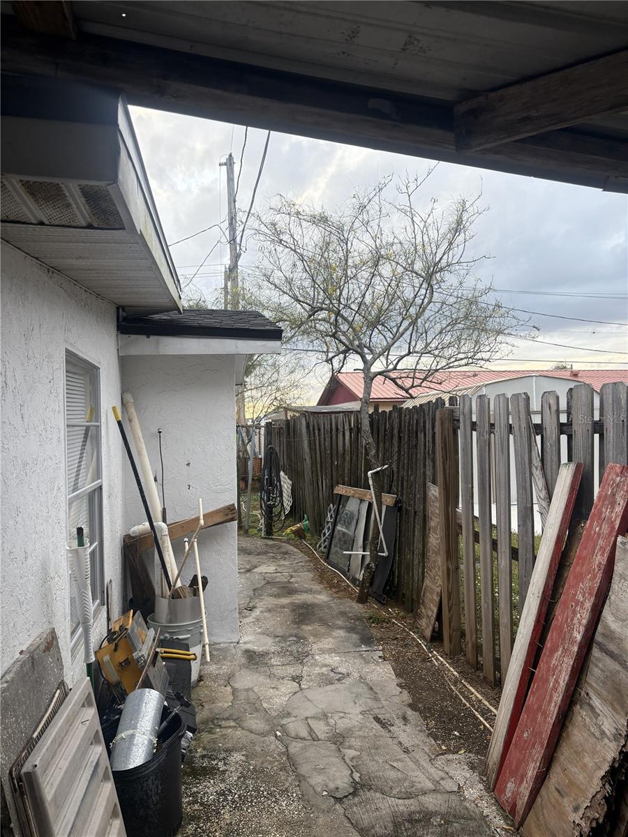 TULANE SUB - Residential