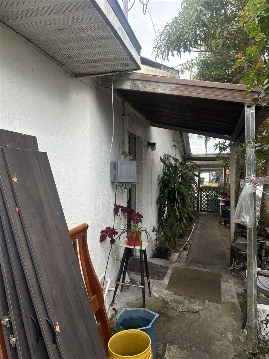 TULANE SUB - Residential