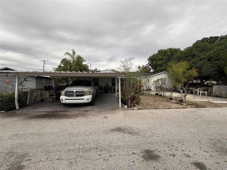 Investor-friendly opportunity in Avon Park with strong upside for the right buyer. This property offers a value-add play ideal for renovation, rental, or long-term hold. Located on W Hood Street near local shops, dining, and major roadways, making it a convenient spot for future tenants or resale. Being sold as-is. Limited service listing. All listing information provided by the seller. For showings or additional information, please reach out today!