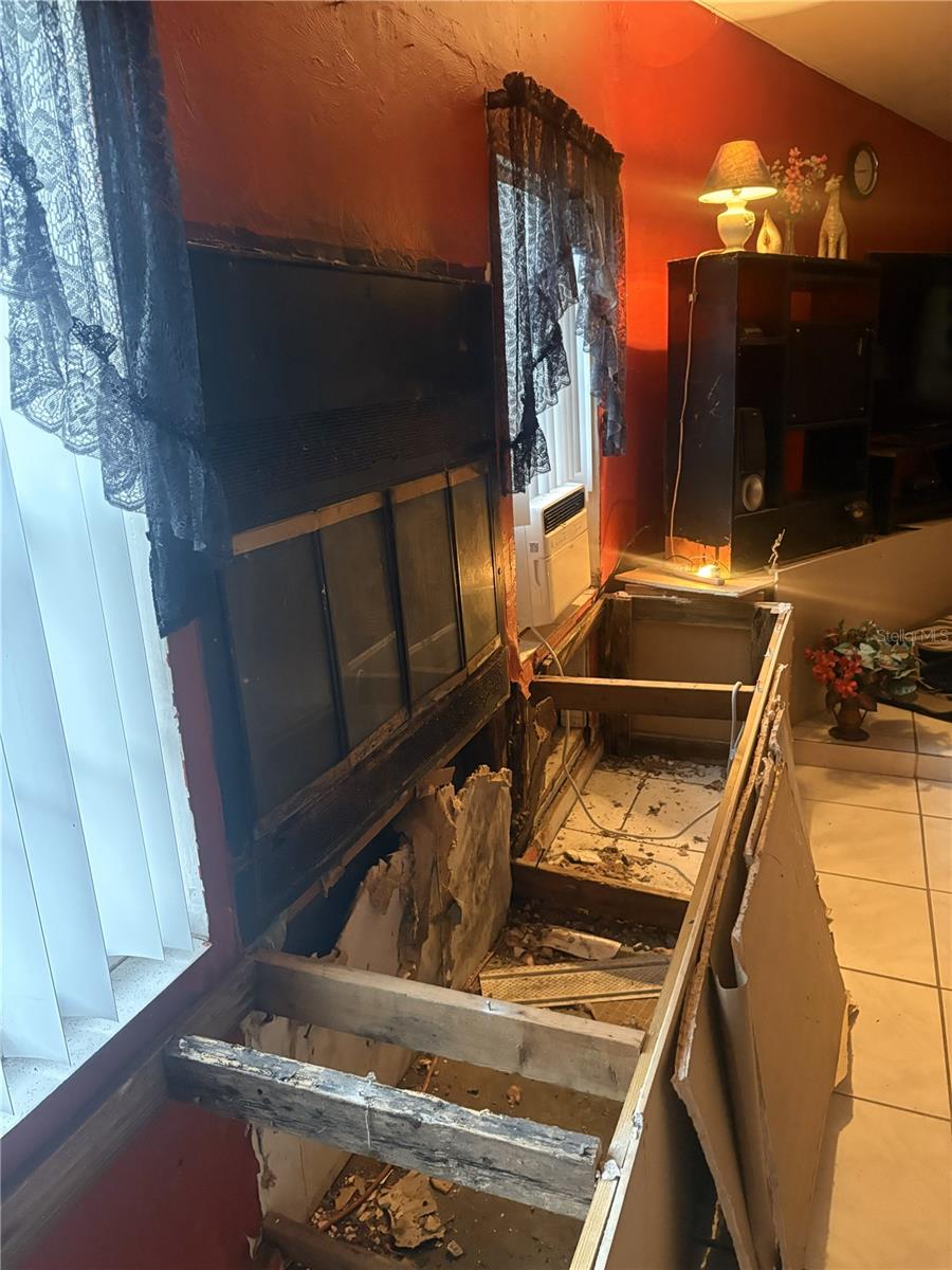 TULANE SUB - Residential