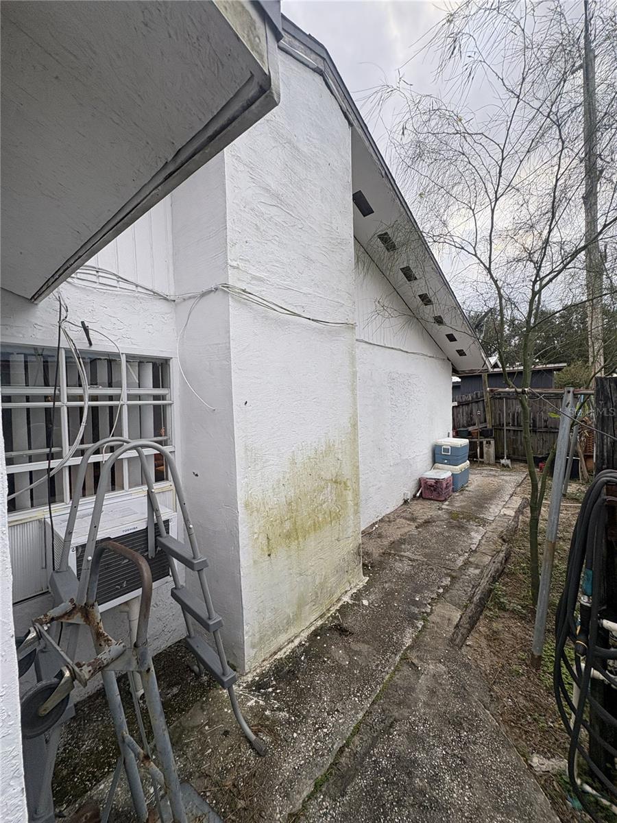 TULANE SUB - Residential