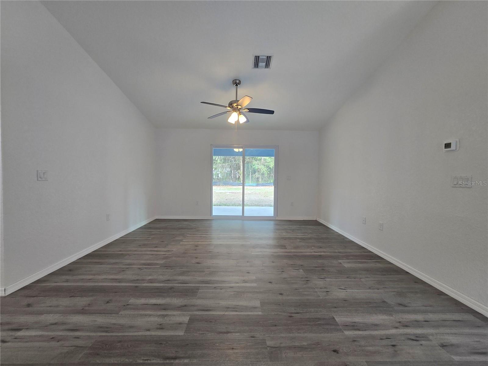 SILVER SPGS SHORES UN 44 - Residential