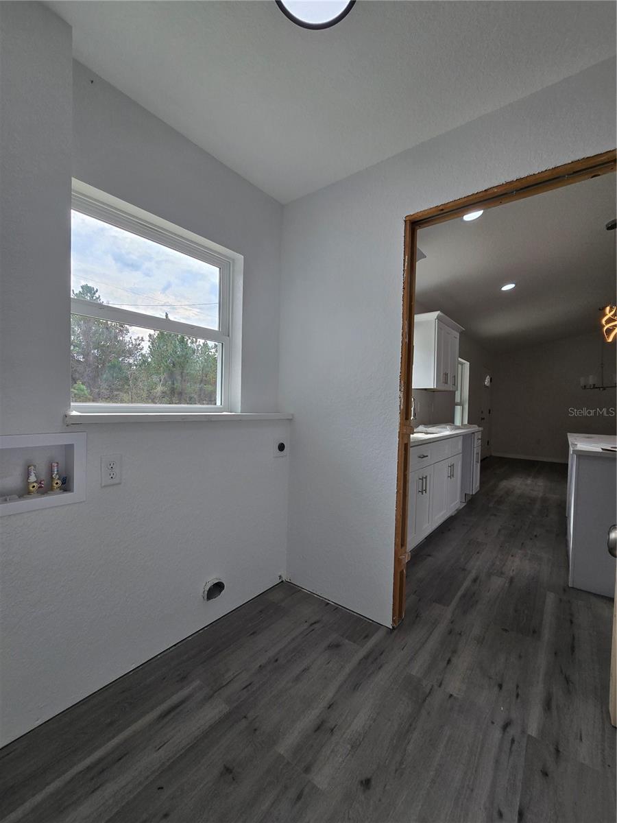 SILVER SPGS SHORES UN 44 - Residential