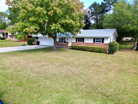 Photo of 525 NE 21st Avenue, Ocala, FL 34470 (MLS # OM712945)