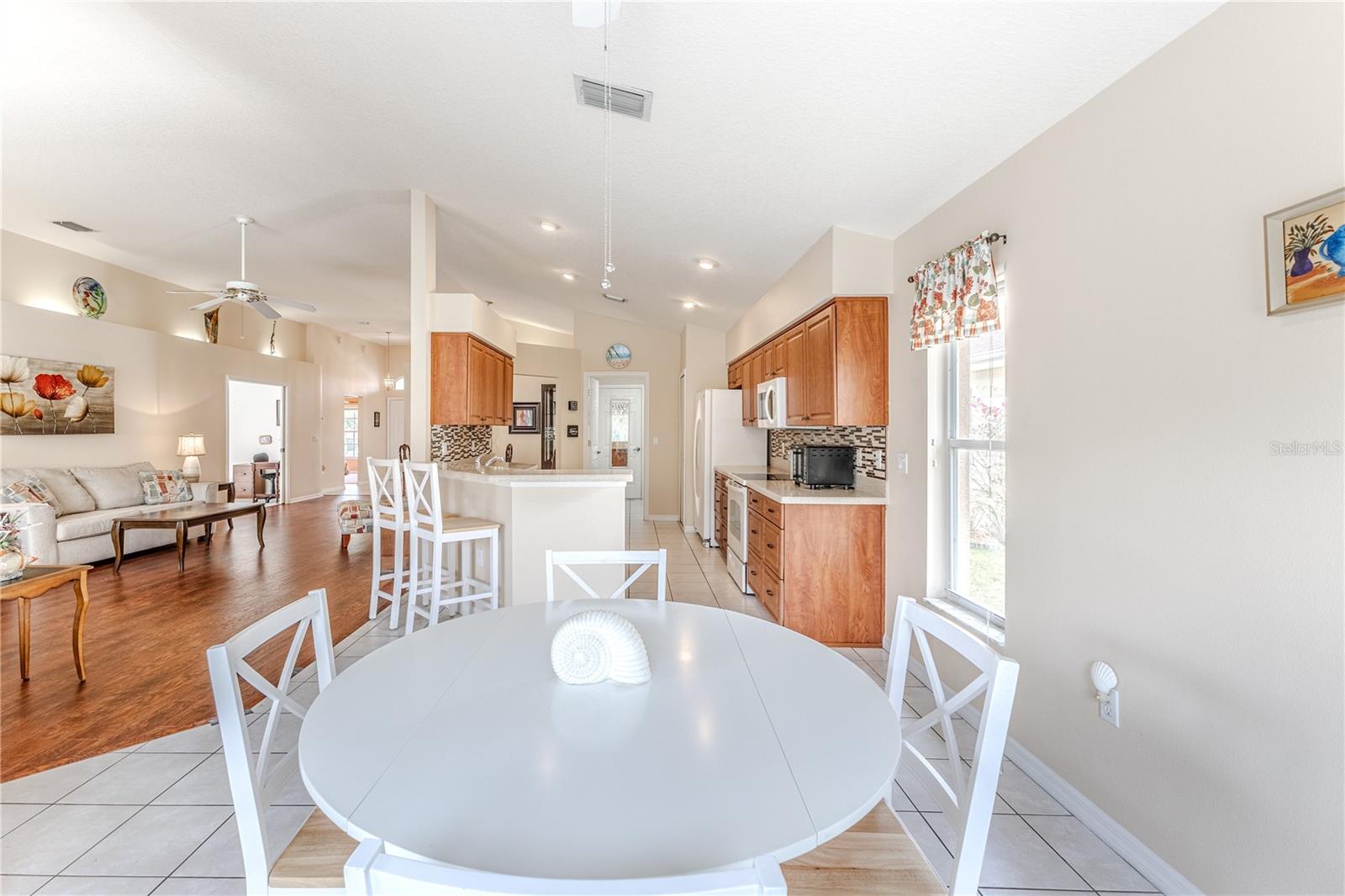 BEACON WOODS EAST VILLAGES - Residential