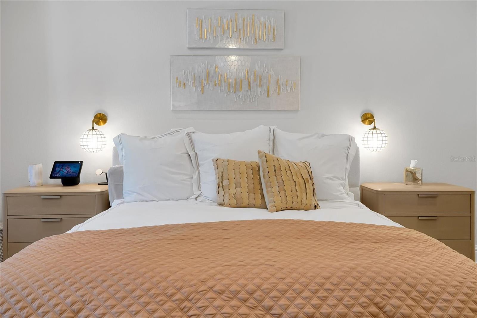 DAVIS SHORES - Residential