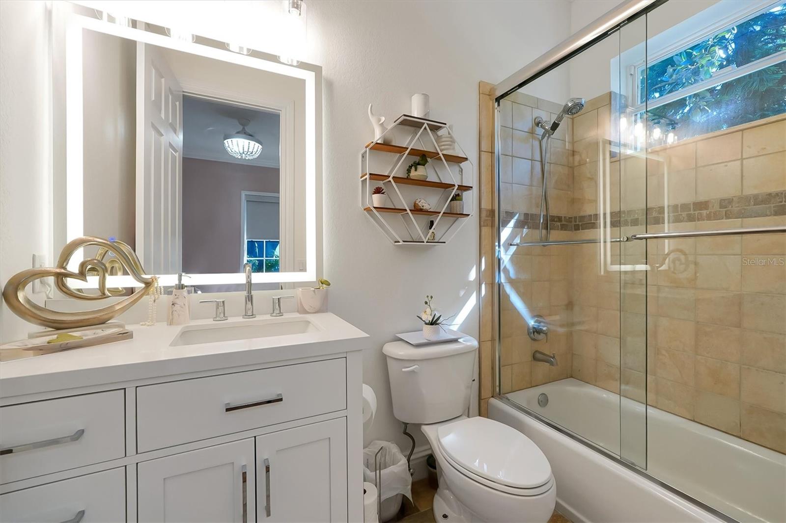 DAVIS SHORES - Residential