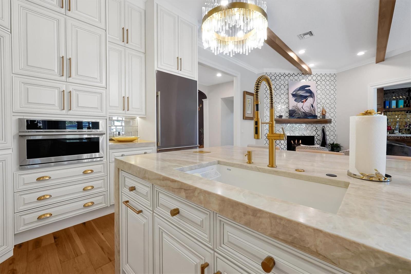 DAVIS SHORES - Residential