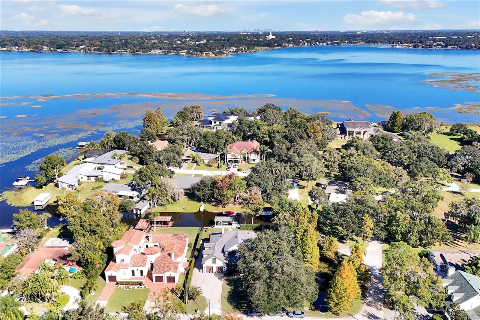 DAVIS SHORES - Residential