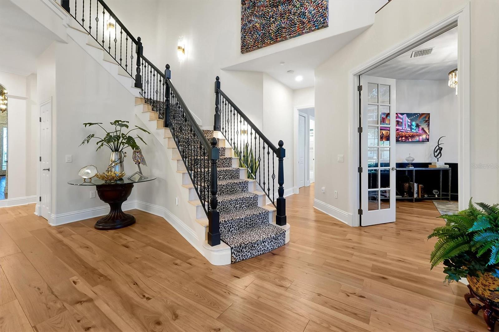 DAVIS SHORES - Residential