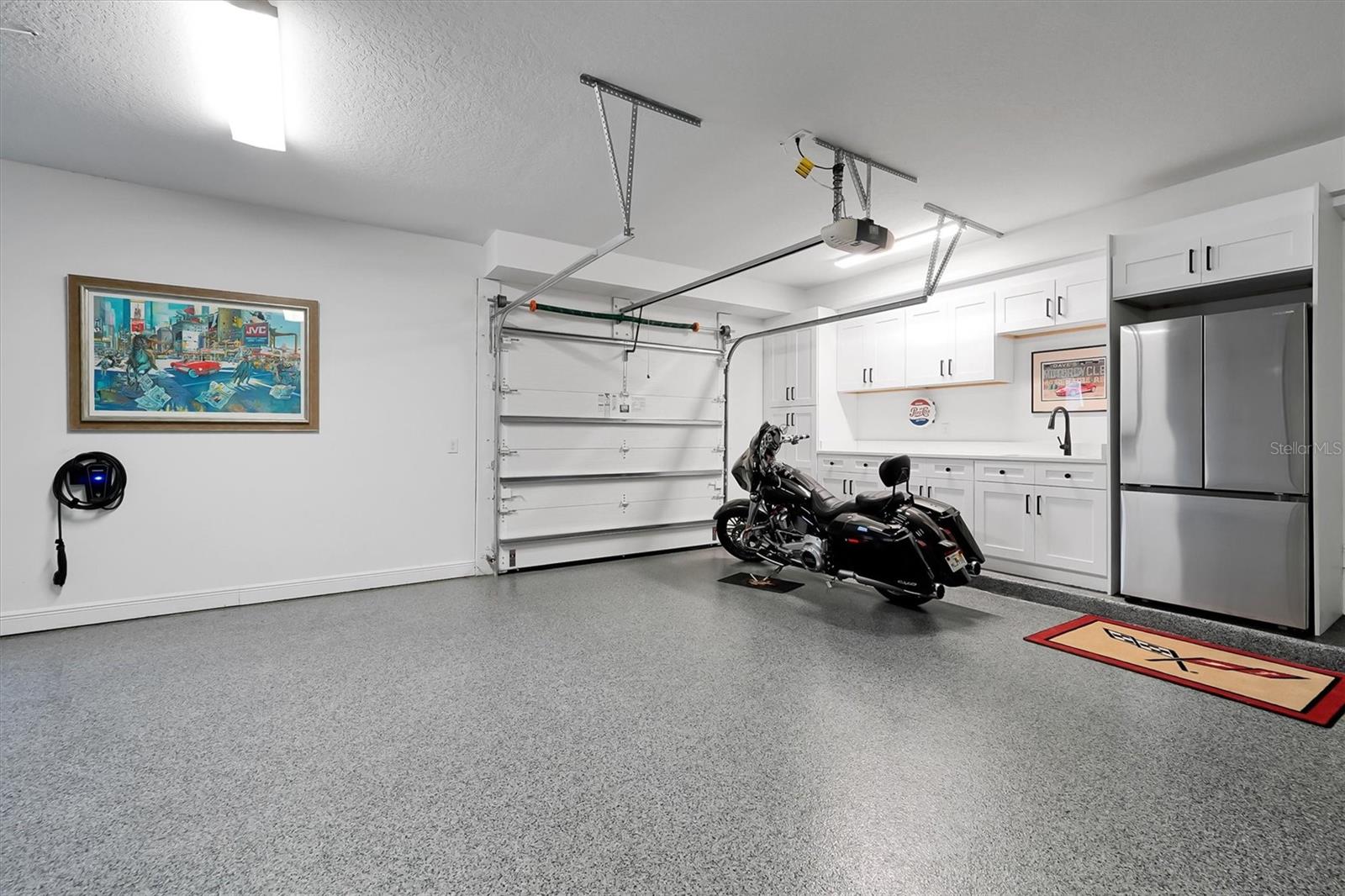 DAVIS SHORES - Residential