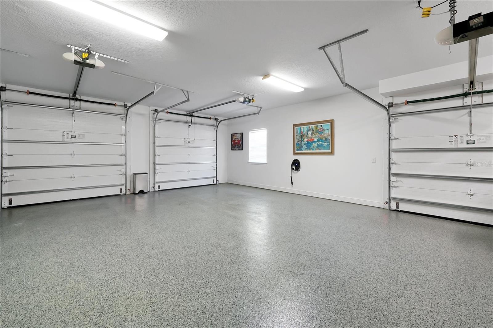 DAVIS SHORES - Residential