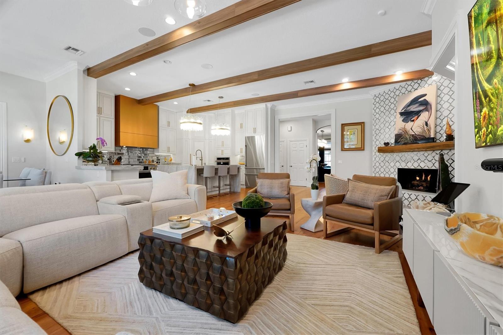 DAVIS SHORES - Residential