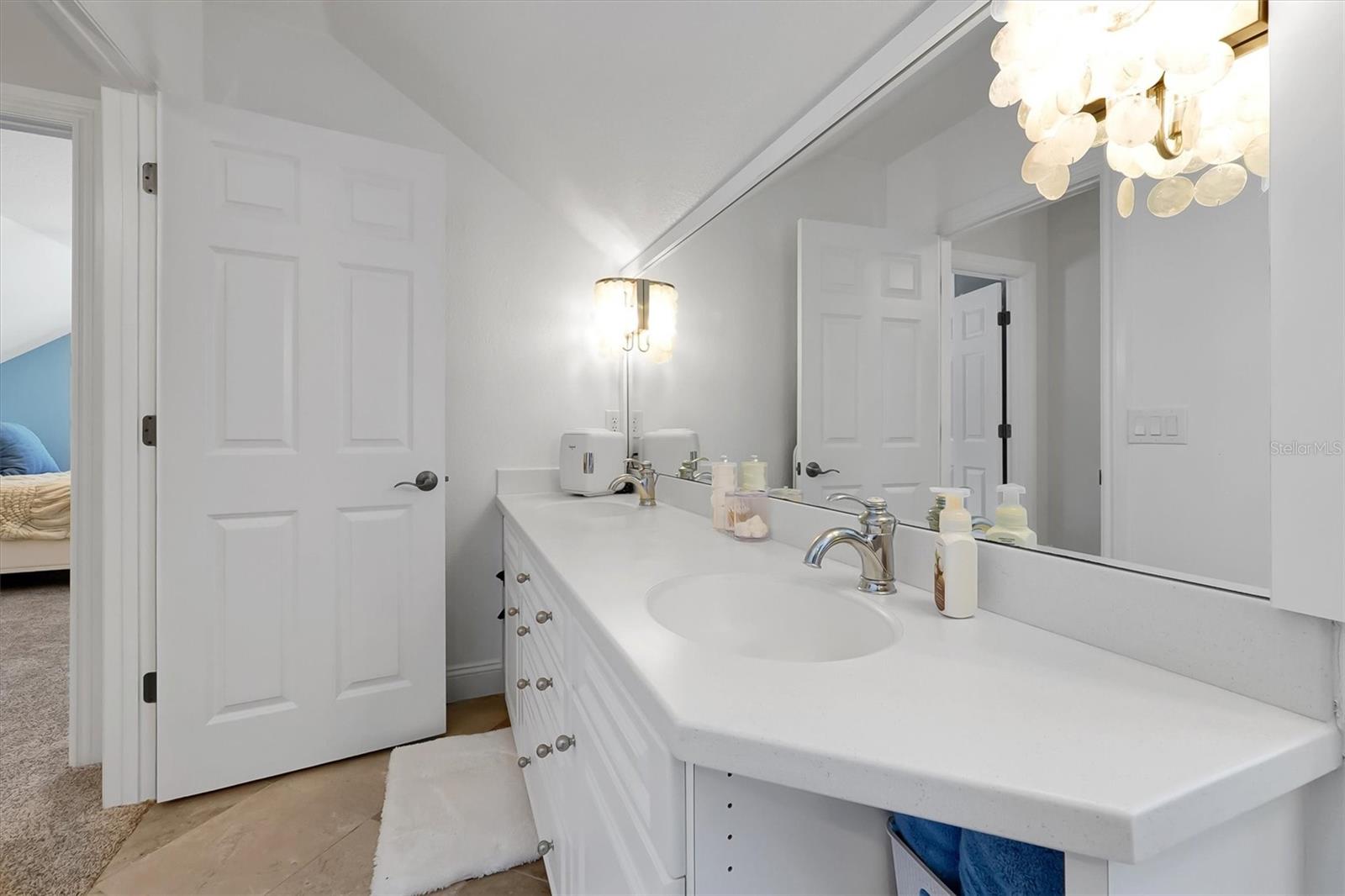 DAVIS SHORES - Residential