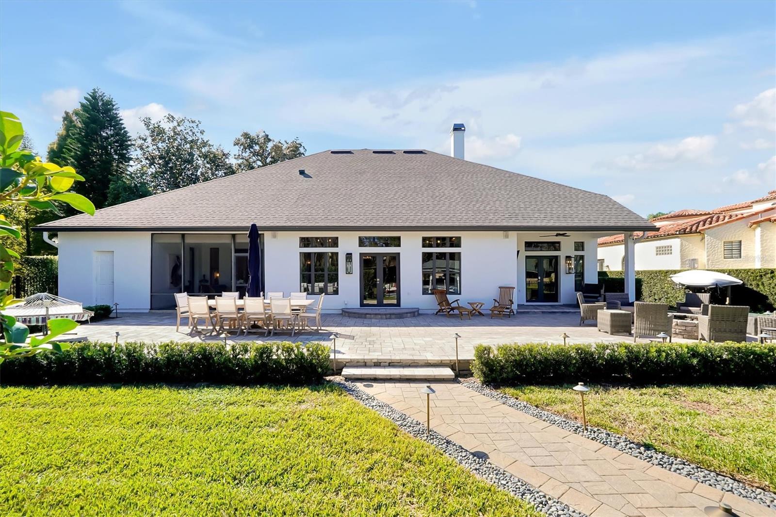 DAVIS SHORES - Residential