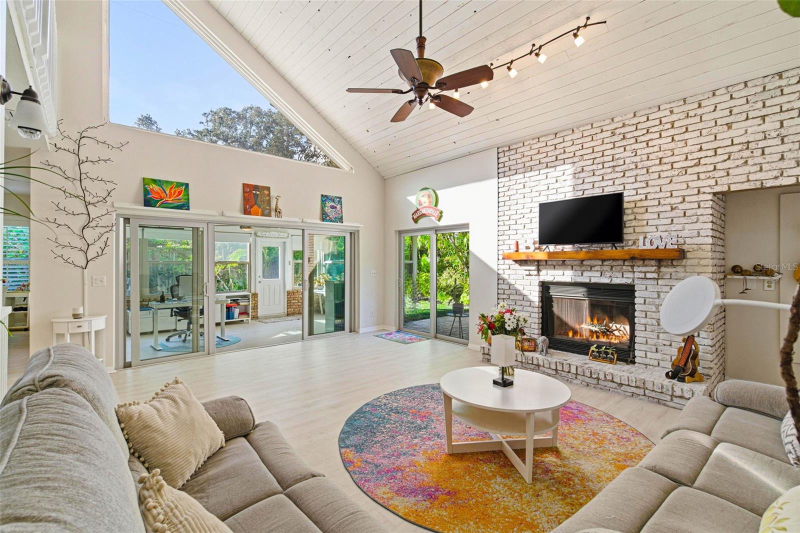 VILLAGE 10 UNIT 01 OF CARROLLWOOD VILLAGE PH - Residential