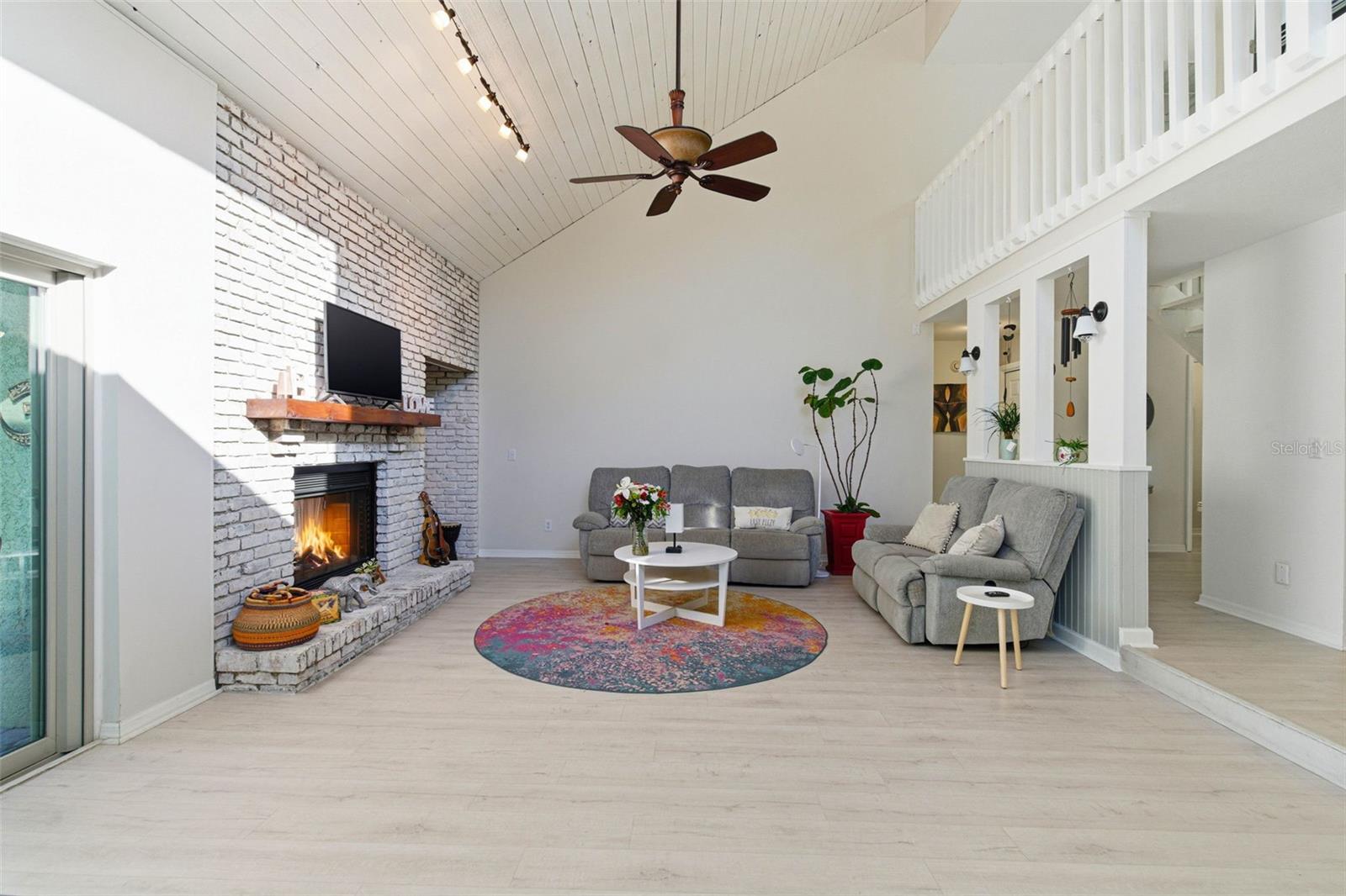 VILLAGE 10 UNIT 01 OF CARROLLWOOD VILLAGE PH - Residential