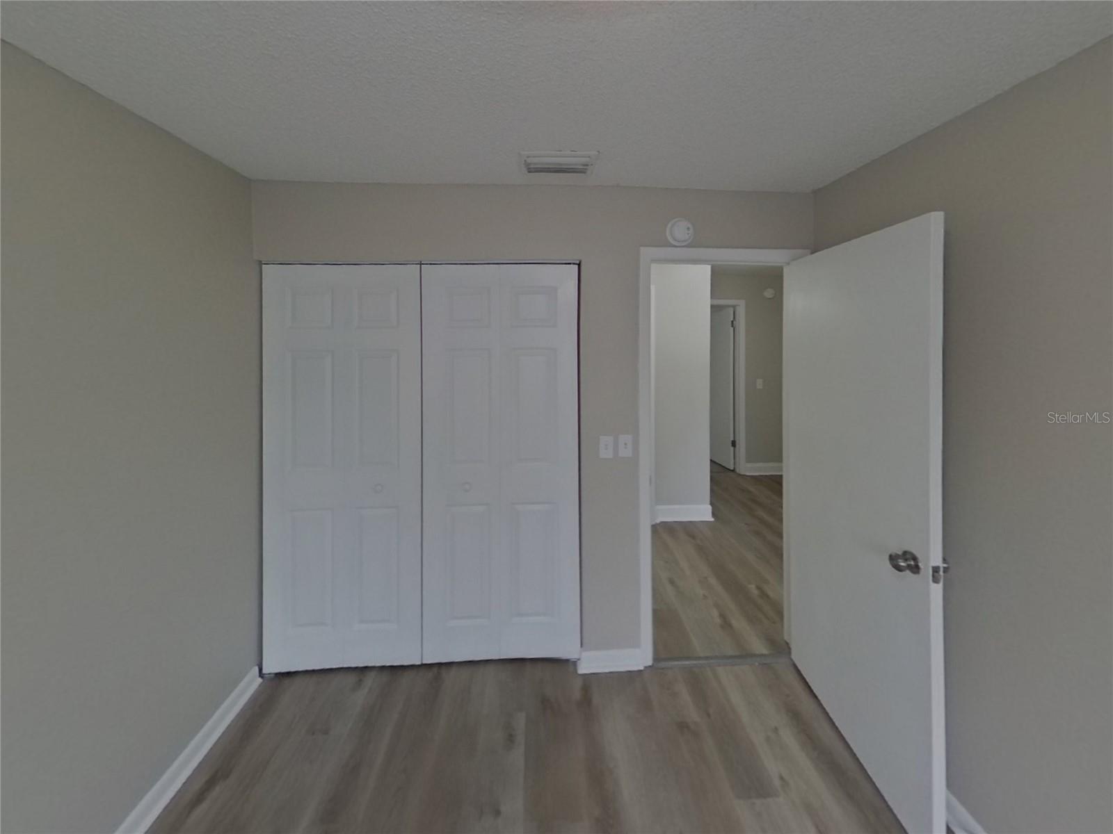 FOUR WINDS ESTATES UNIT SIX - Residential Lease