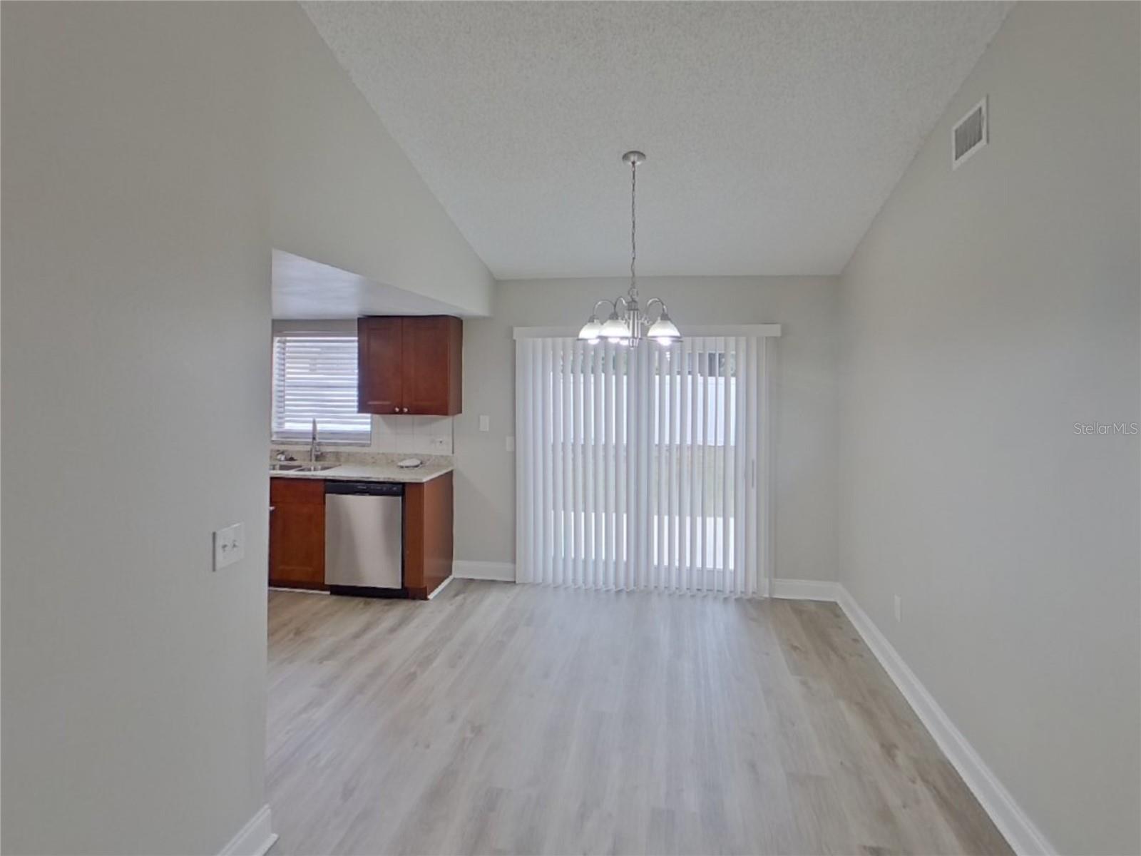 FOUR WINDS ESTATES UNIT SIX - Residential Lease