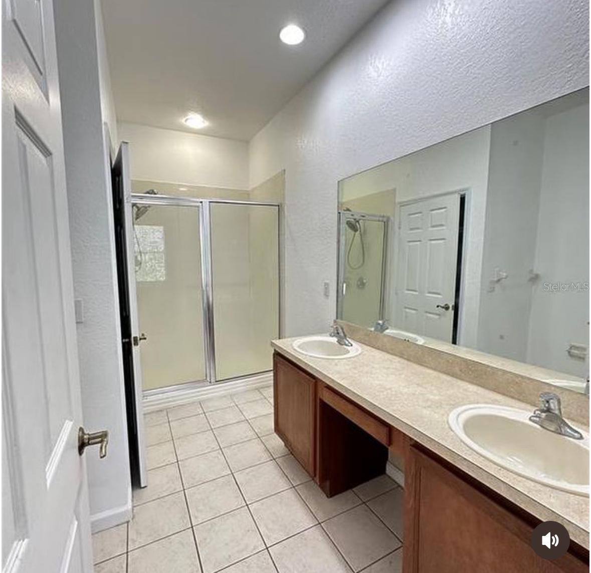 3351 WHITESTONE CIRCLE 204