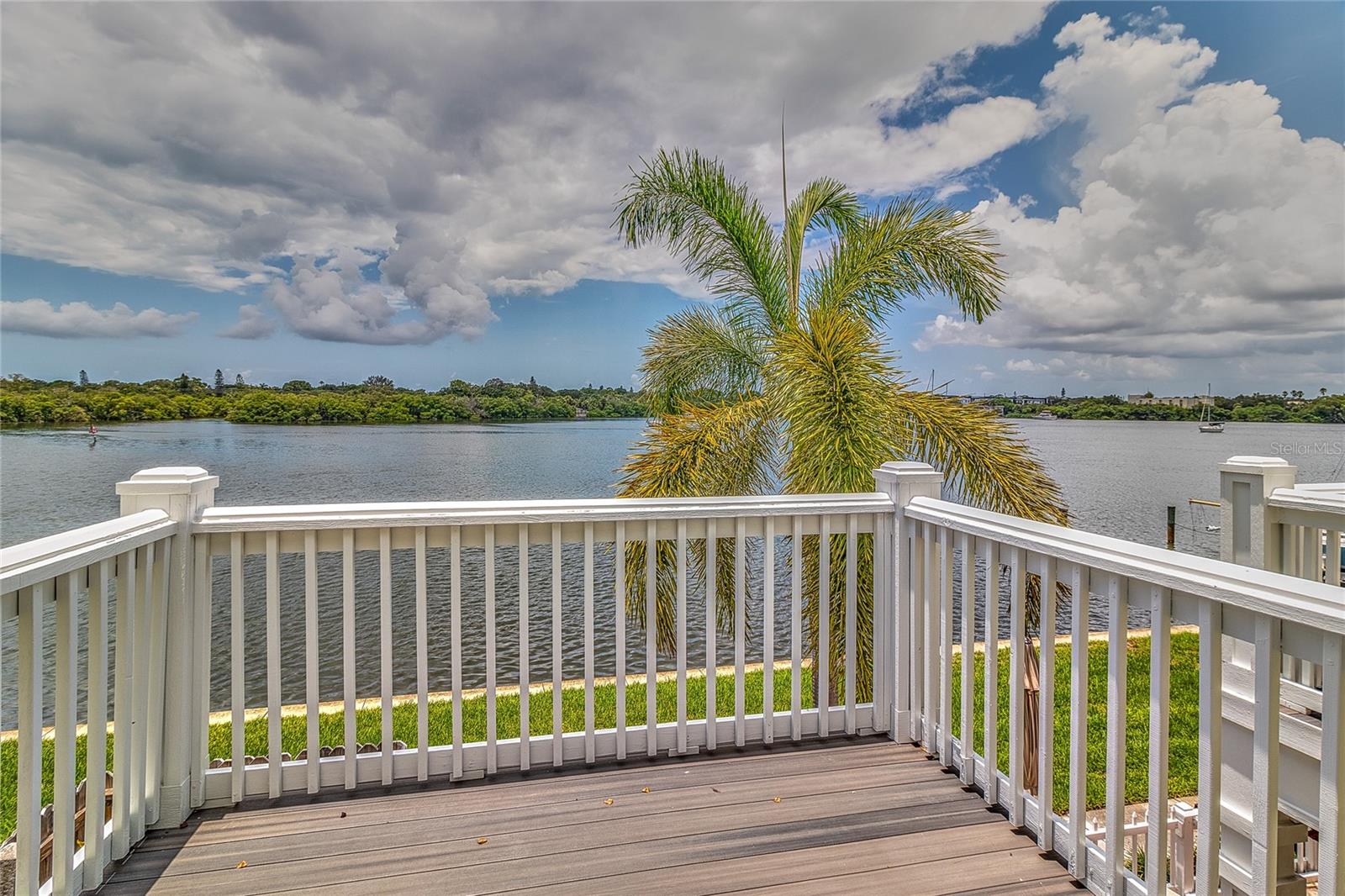 3751 POMPANO DRIVE SE 3751