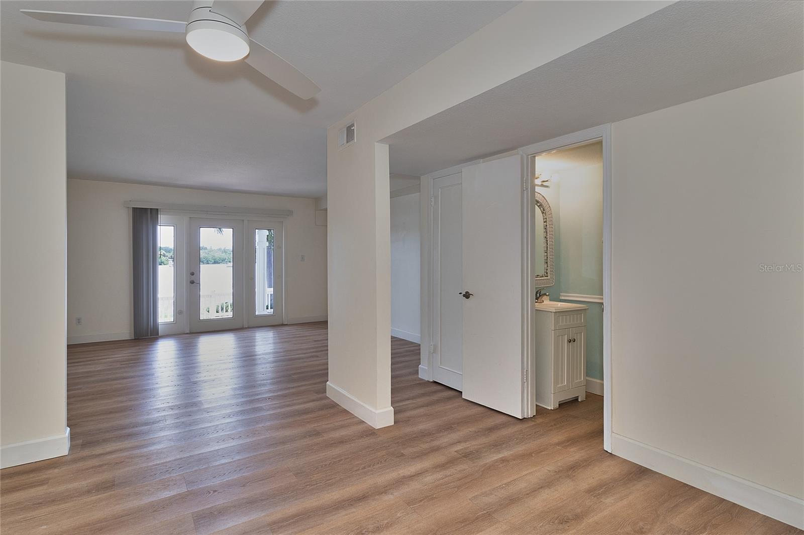 3751 POMPANO DRIVE SE 3751