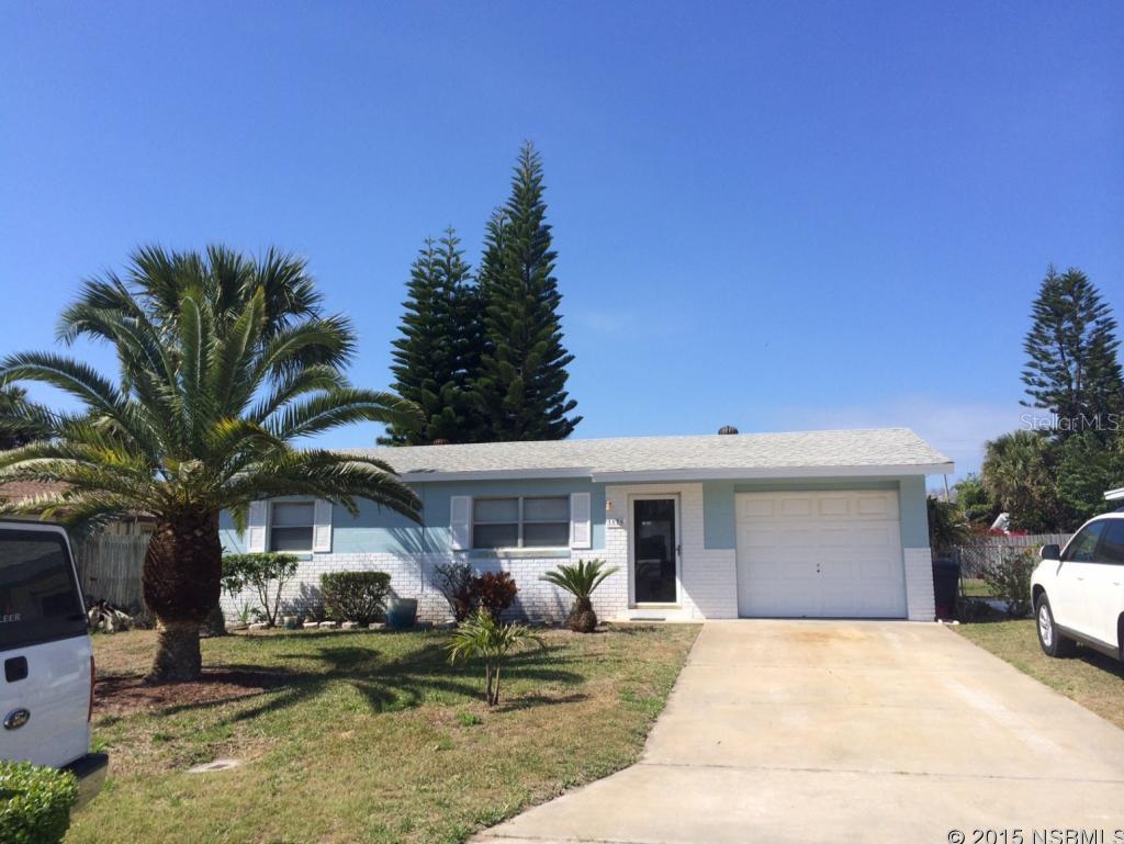 Adorable beach house. One short short block to the northbeach. The north beach is one of a kind. Huge shed in the back yard.All new tile and new carpet along with brand new kitchencabinets and brand new appliances.House is easy to show and its ready to move into.Large Den or Family Room. ;Water: City